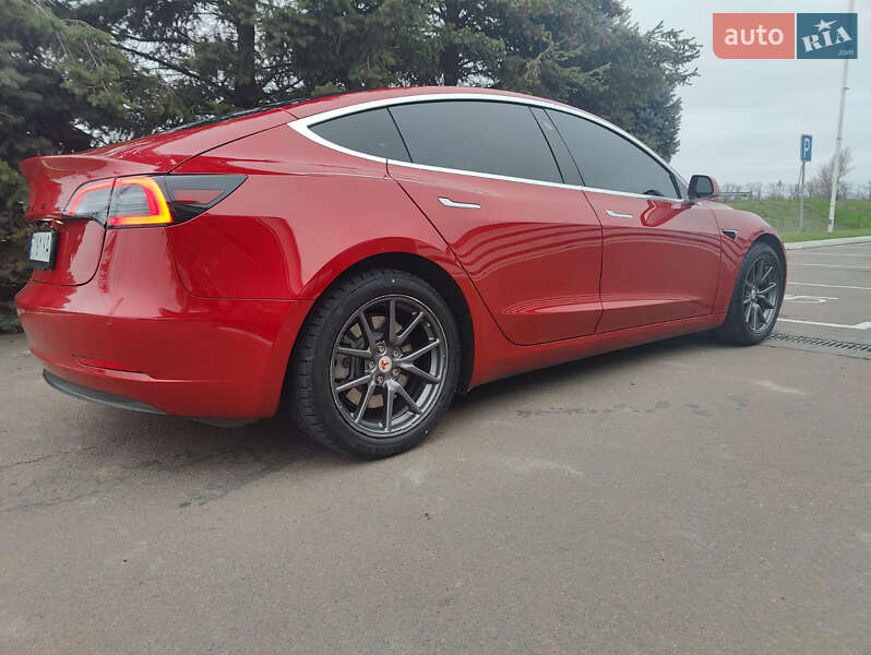 Седан Tesla Model 3 2018 в Одессе фото 37 Седан Tesla Model 3 2018 в Одессе
