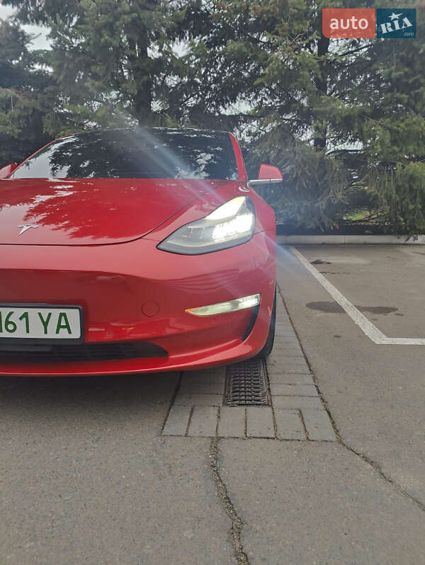 Седан Tesla Model 3 2018 в Одессе фото 48 Седан Tesla Model 3 2018 в Одессе