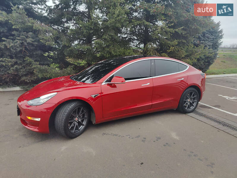 Седан Tesla Model 3 2018 в Одессе фото 5 Седан Tesla Model 3 2018 в Одессе