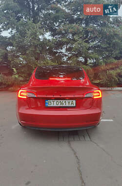 Седан Tesla Model 3 2018 в Одесі