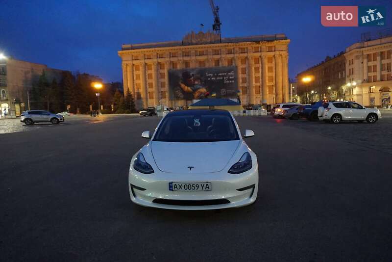 Седан Tesla Model 3 2021 в Харькове фото 10 Седан Tesla Model 3 2021 в Харькове