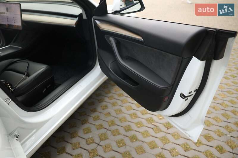 Седан Tesla Model 3 2021 в Харькове фото 13 Седан Tesla Model 3 2021 в Харькове