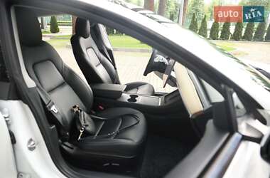 Седан Tesla Model 3 2021 в Харькове