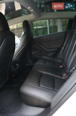Седан Tesla Model 3 2021 в Харькове