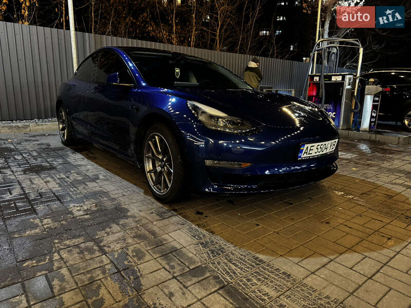 Tesla Model 3 2021 Tesla Model 3 2021