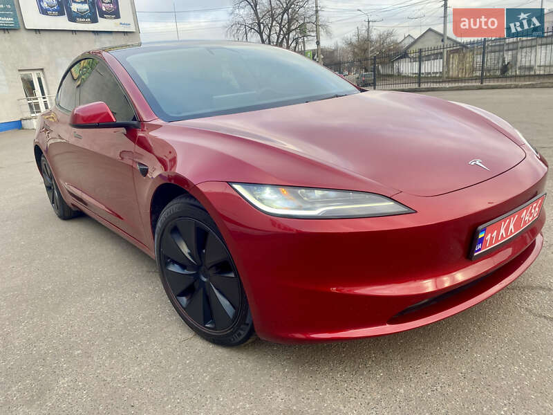 Седан Tesla Model 3 2024 в Чернигове фото 2 Седан Tesla Model 3 2024 в Чернигове
