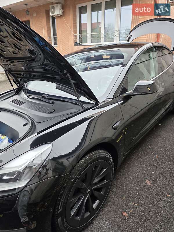 Седан Tesla Model 3 2021 в Белгороде-Днестровском фото 8 Седан Tesla Model 3 2021 в Белгороде-Днестровском