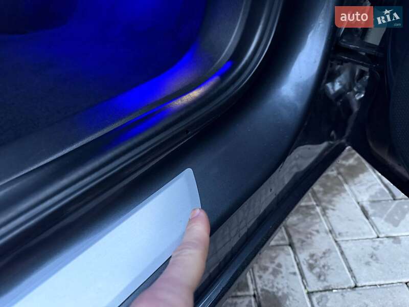 Седан Tesla Model 3 2018 в Луцке фото 12 Седан Tesla Model 3 2018 в Луцке