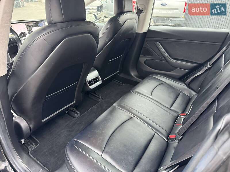 Седан Tesla Model 3 2018 в Луцке фото 12 Седан Tesla Model 3 2018 в Луцке