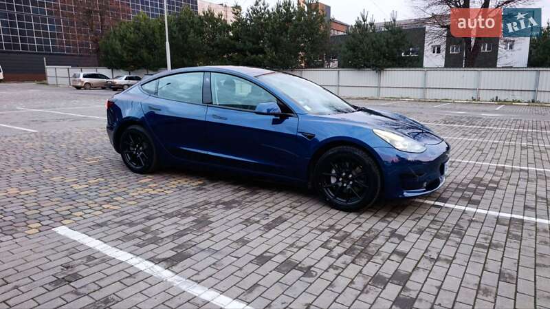 Седан Tesla Model 3 2022 в Луцке фото 3 Седан Tesla Model 3 2022 в Луцке