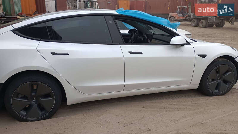 Седан Tesla Model 3 2021 в Луцке фото 18 Седан Tesla Model 3 2021 в Луцке