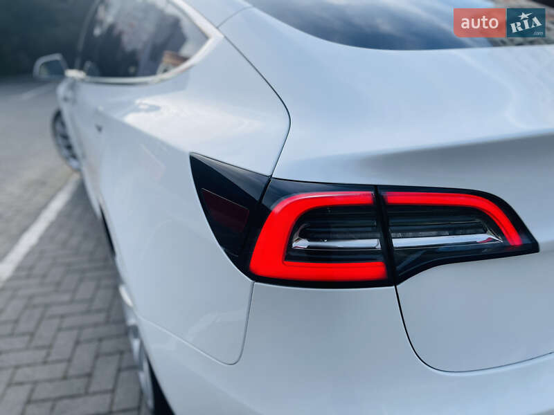 Седан Tesla Model 3 2018 в Харькове фото 10 Седан Tesla Model 3 2018 в Харькове