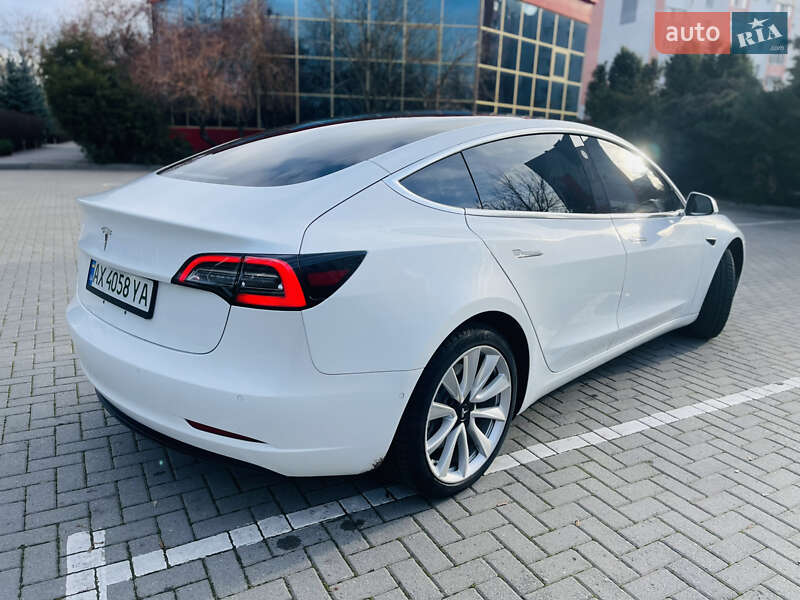 Седан Tesla Model 3 2018 в Харькове фото 14 Седан Tesla Model 3 2018 в Харькове