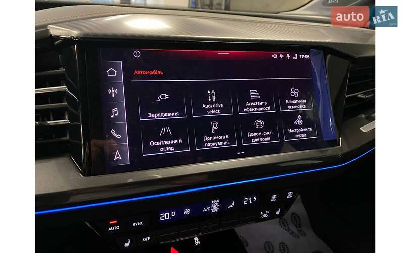 Седан Tesla Model 3 2018 в Киеве фото 29 Седан Tesla Model 3 2018 в Киеве