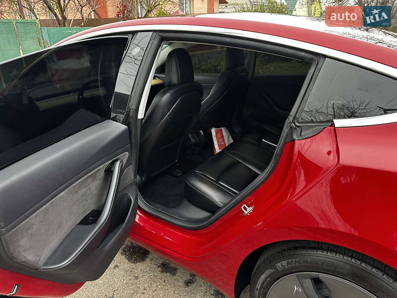 Седан Tesla Model 3 2018 в Белой Церкви фото 13 Седан Tesla Model 3 2018 в Белой Церкви