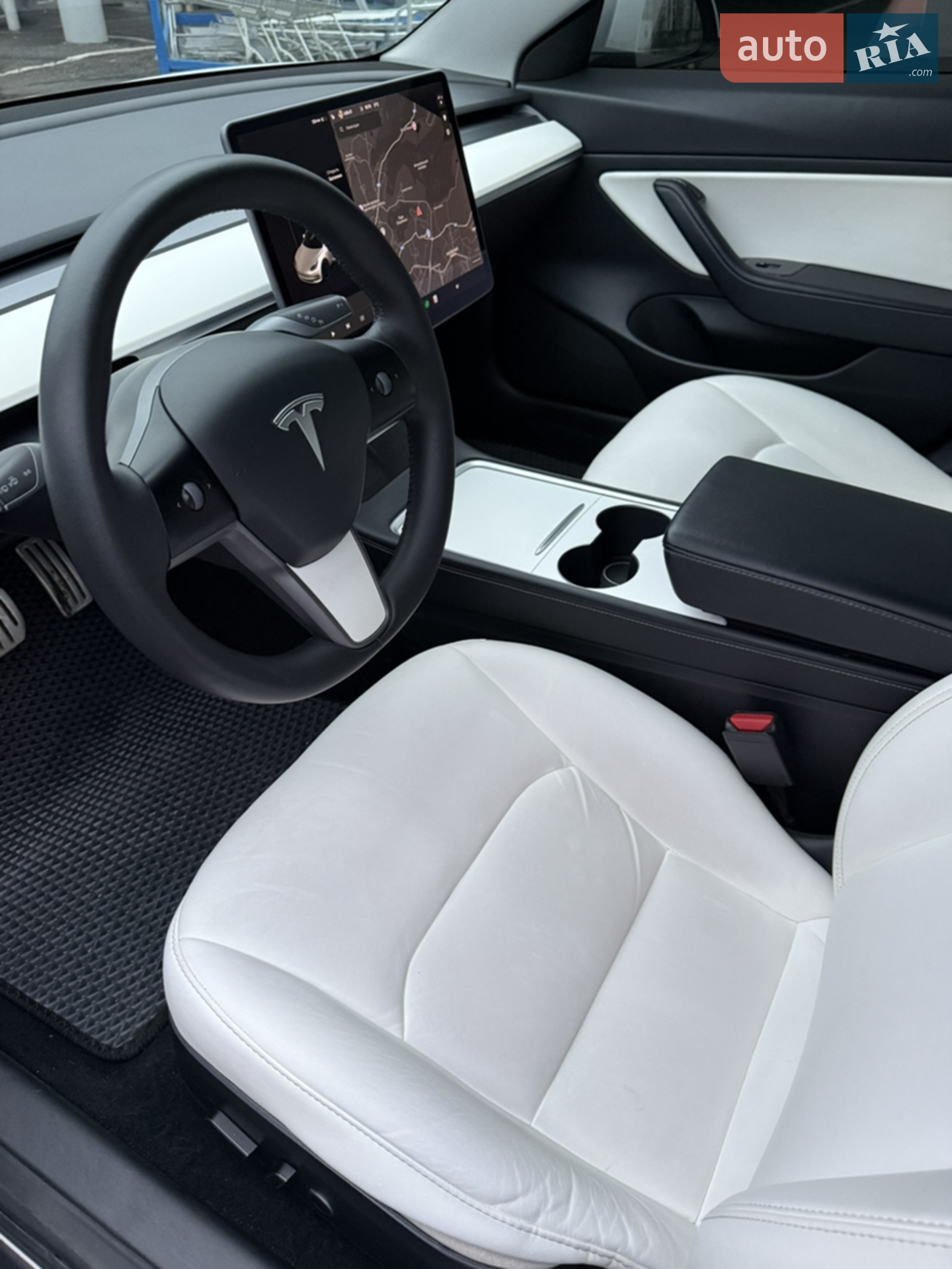 2020 Tesla Model 3 - мініатюра 8