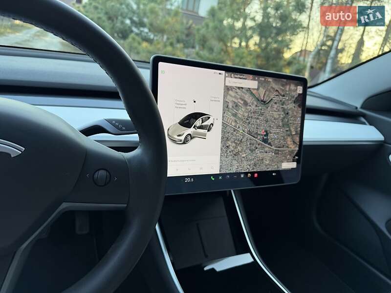 Седан Tesla Model 3 2020 в Ковеле