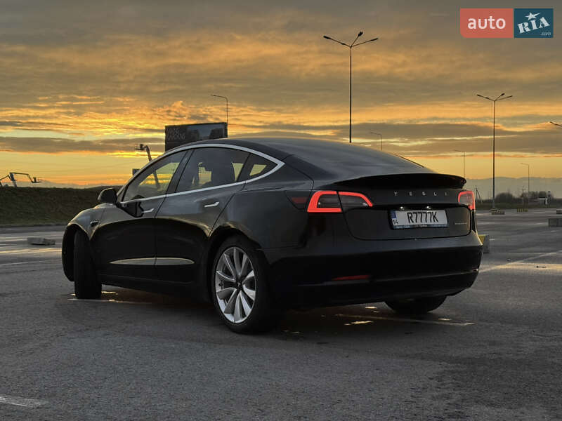Седан Tesla Model 3 2019 в Львове фото 4 Седан Tesla Model 3 2019 в Львове