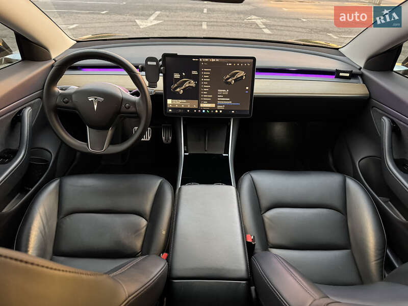 Седан Tesla Model 3 2019 в Львове фото 11 Седан Tesla Model 3 2019 в Львове