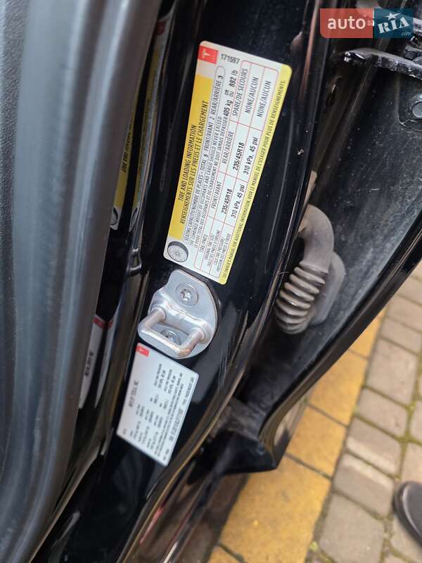 Седан Tesla Model 3 2018 в Львове фото 50 Седан Tesla Model 3 2018 в Львове