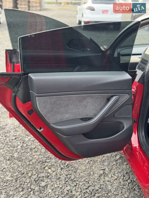 Седан Tesla Model 3 2020 в Луцке фото 17 Седан Tesla Model 3 2020 в Луцке