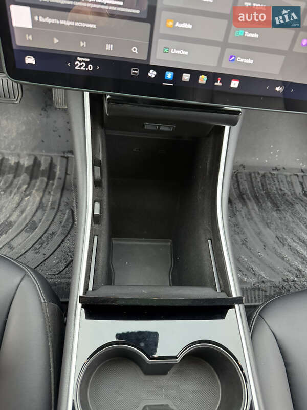 Седан Tesla Model 3 2020 в Луцке фото 29 Седан Tesla Model 3 2020 в Луцке