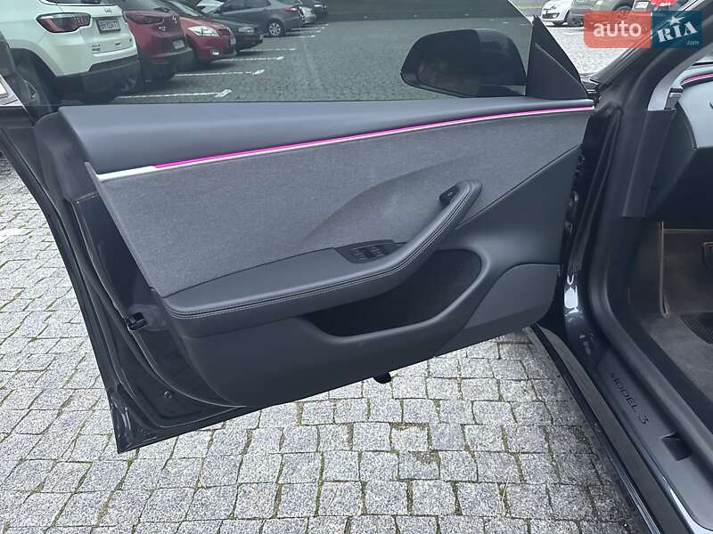 Седан Tesla Model 3 2025 в Одессе фото 14 Седан Tesla Model 3 2025 в Одессе