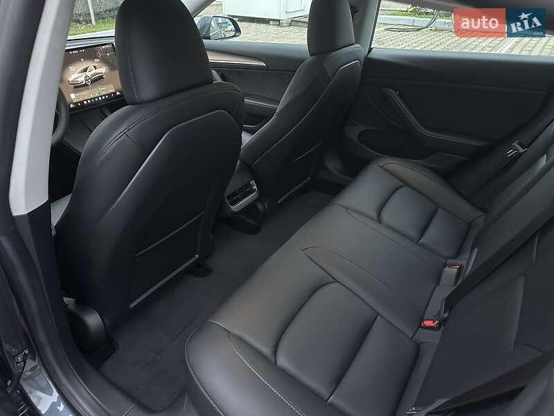 Седан Tesla Model 3 2023 в Одессе фото 18 Седан Tesla Model 3 2023 в Одессе