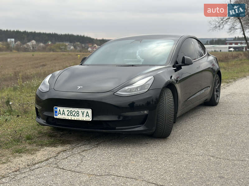 Седан Tesla Model 3 2021 в Киеве фото 2 Седан Tesla Model 3 2021 в Киеве