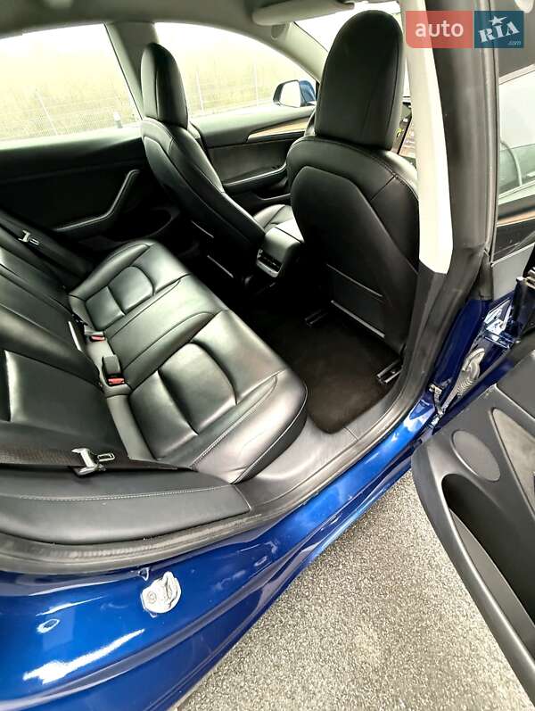 Седан Tesla Model 3 2022 в Днепре фото 5 Седан Tesla Model 3 2022 в Днепре