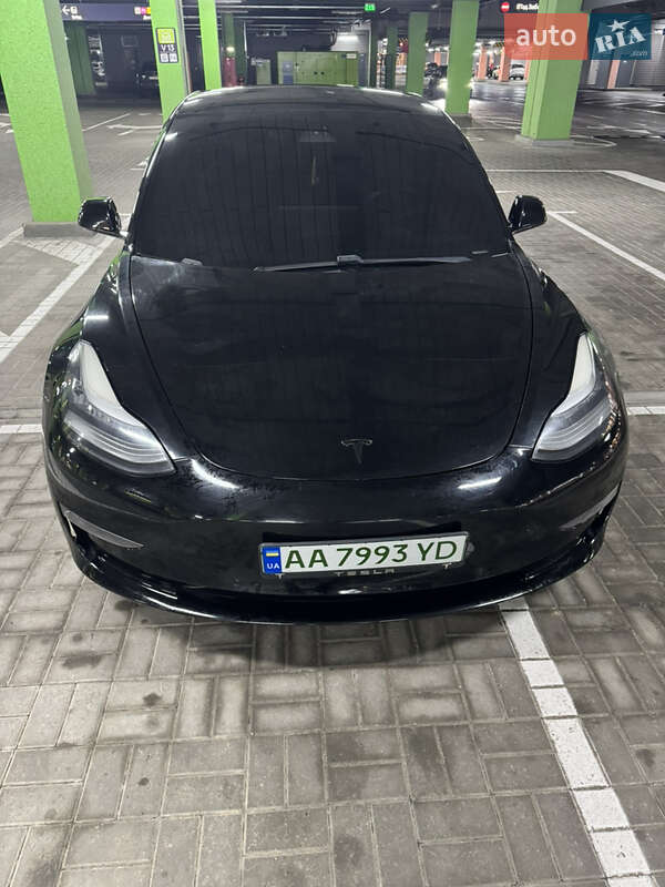 Седан Tesla Model 3 2019 в Киеве фото 4 Седан Tesla Model 3 2019 в Киеве