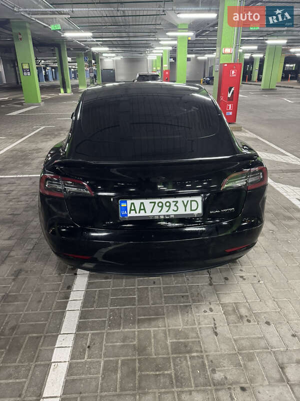 Седан Tesla Model 3 2019 в Киеве фото 7 Седан Tesla Model 3 2019 в Киеве