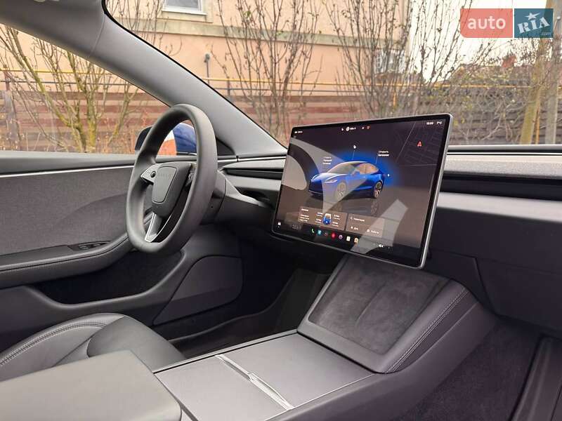 Седан Tesla Model 3 2024 в Одессе фото 29 Седан Tesla Model 3 2024 в Одессе