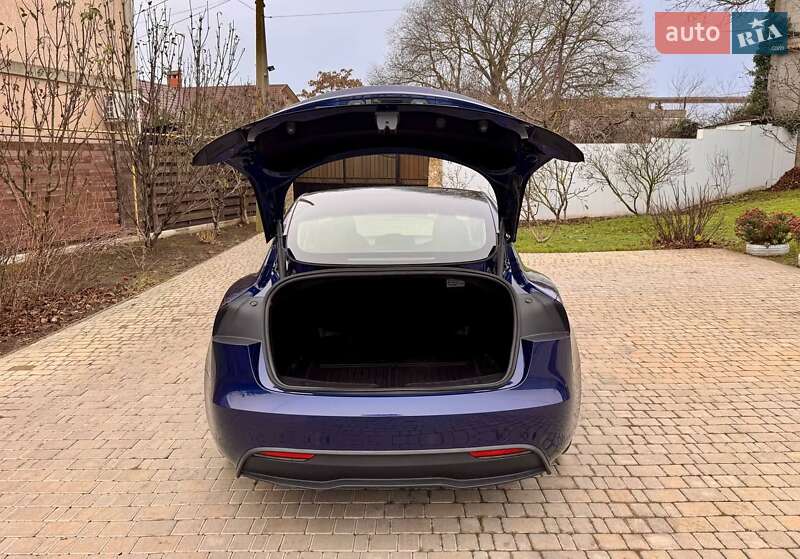 Седан Tesla Model 3 2024 в Одессе фото 40 Седан Tesla Model 3 2024 в Одессе