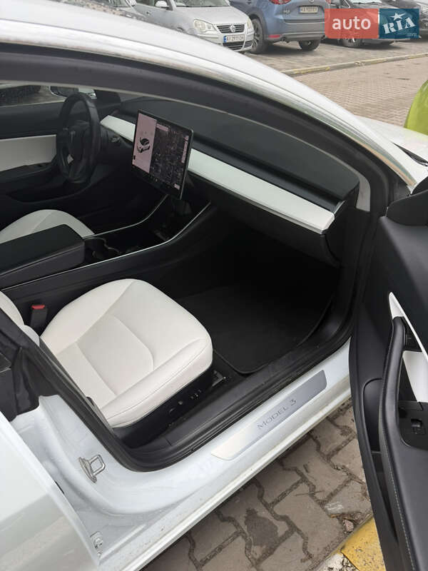 Седан Tesla Model 3 2018 в Ирпене фото 18 Седан Tesla Model 3 2018 в Ирпене