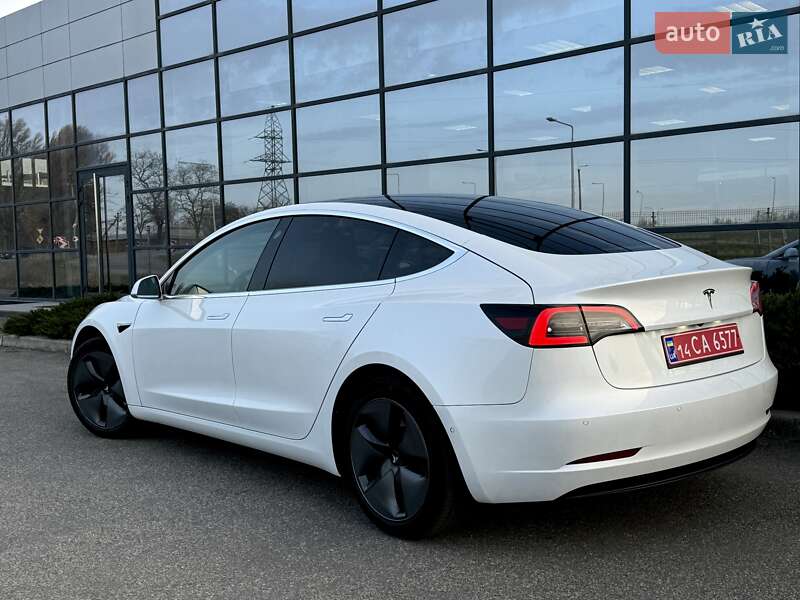 Седан Tesla Model 3 2019 в Дніпрі фото 2 Седан Tesla Model 3 2019 в Дніпрі