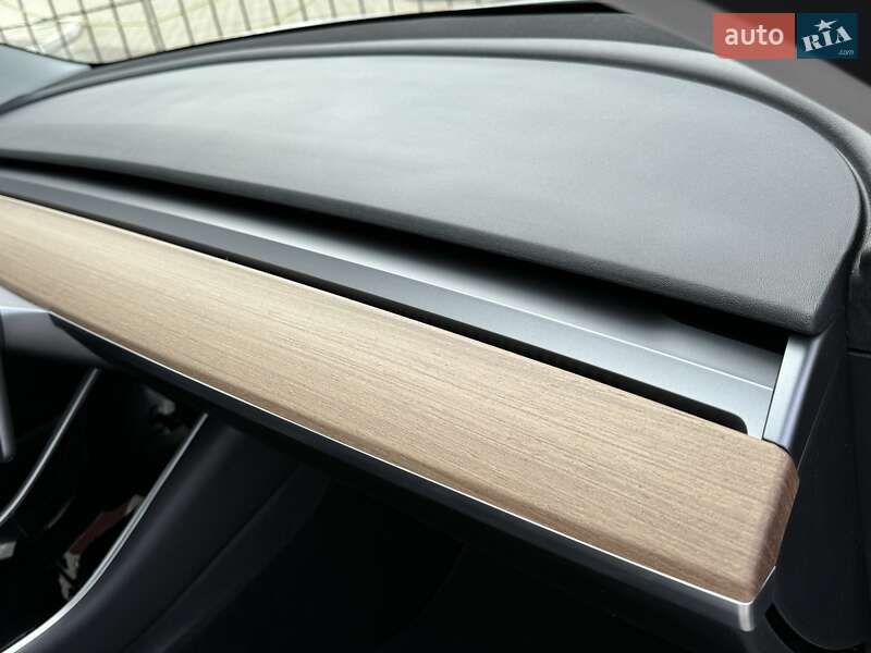 Седан Tesla Model 3 2019 в Дніпрі фото 9 Седан Tesla Model 3 2019 в Дніпрі