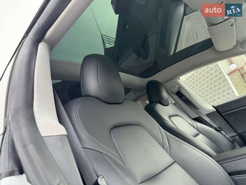 Седан Tesla Model 3 2019 в Дніпрі фото 13 Седан Tesla Model 3 2019 в Дніпрі
