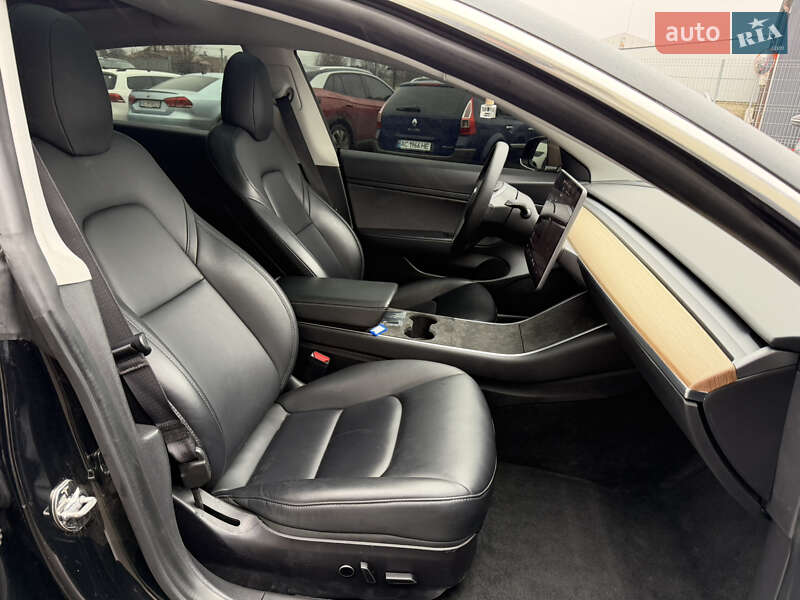 Седан Tesla Model 3 2019 в Луцке фото 25 Седан Tesla Model 3 2019 в Луцке