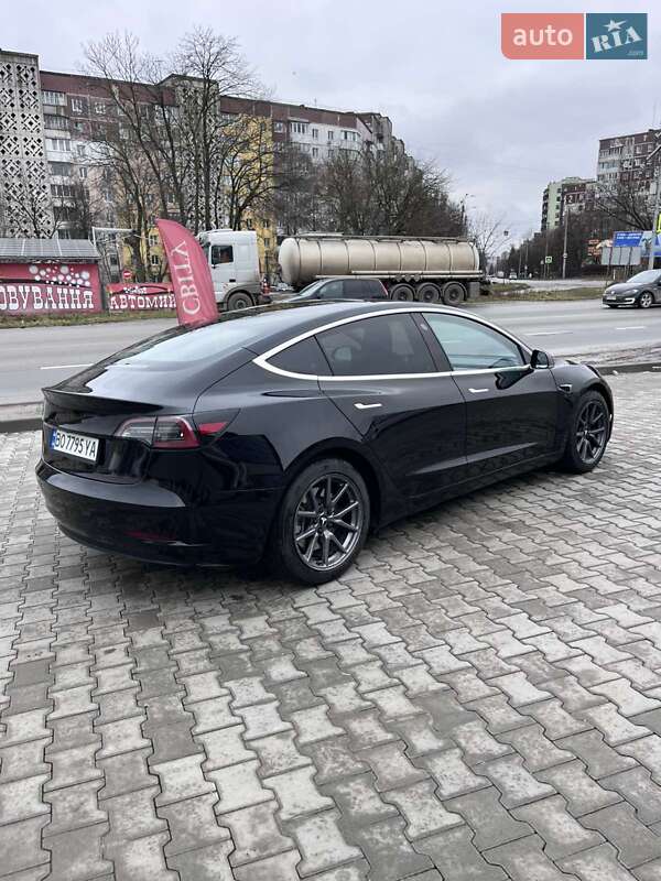 Седан Tesla Model 3 2018 в Тернополе фото 5 Седан Tesla Model 3 2018 в Тернополе