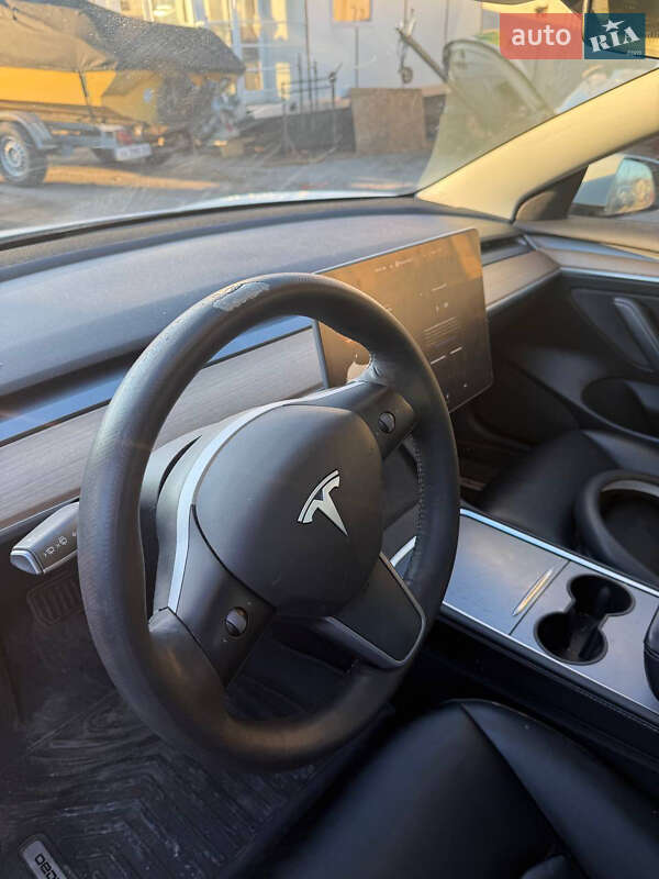 Седан Tesla Model 3 2022 в Киеве фото 18 Седан Tesla Model 3 2022 в Киеве