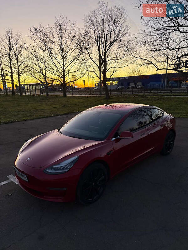 Седан Tesla Model 3 2018 в Николаеве фото 17 Седан Tesla Model 3 2018 в Николаеве