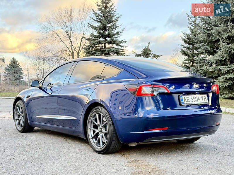 Седан Tesla Model 3 2021 в Днепре фото 13 Седан Tesla Model 3 2021 в Днепре