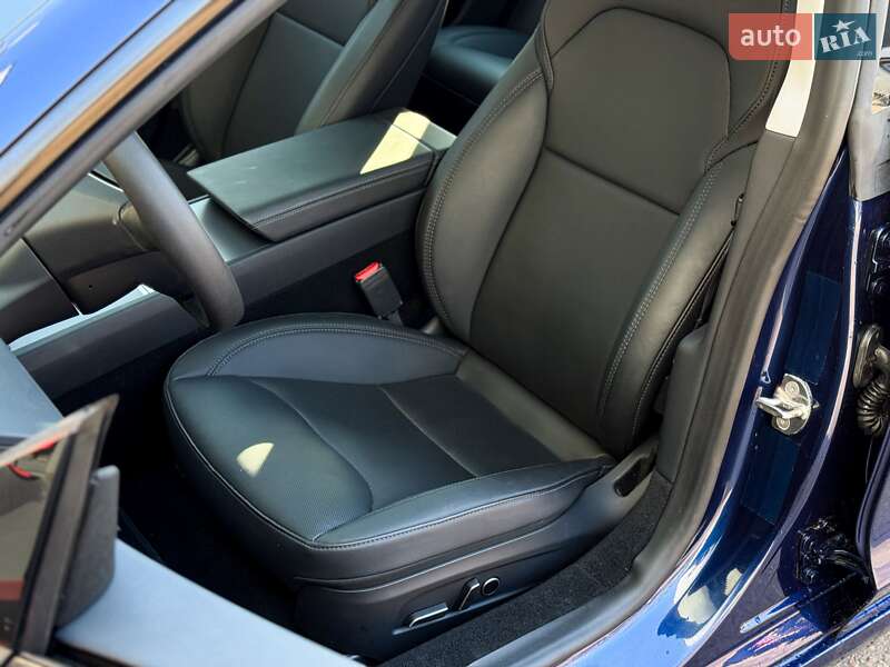 Седан Tesla Model 3 2024 в Киеве фото 13 Седан Tesla Model 3 2024 в Киеве