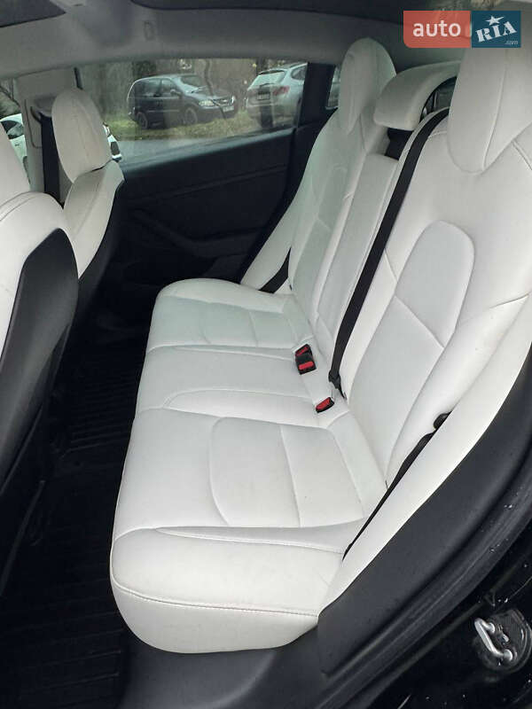 Седан Tesla Model 3 2021 в Львове фото 17 Седан Tesla Model 3 2021 в Львове