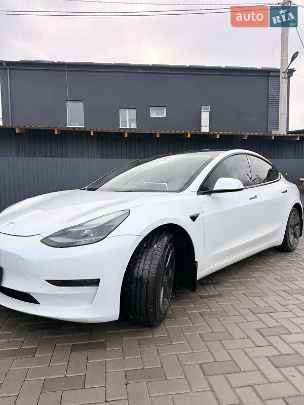 Седан Tesla Model 3 2021 в Шепетовке фото 6 Седан Tesla Model 3 2021 в Шепетовке