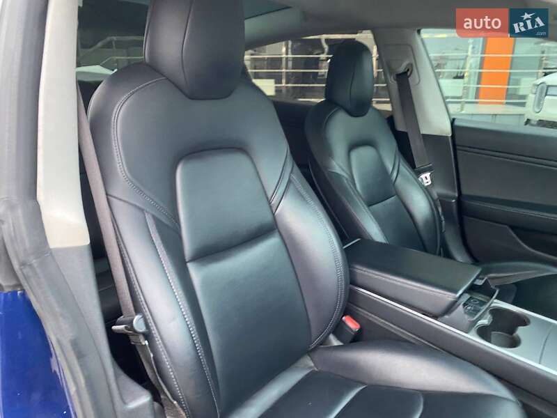 Седан Tesla Model 3 2018 в Львове фото 20 Седан Tesla Model 3 2018 в Львове