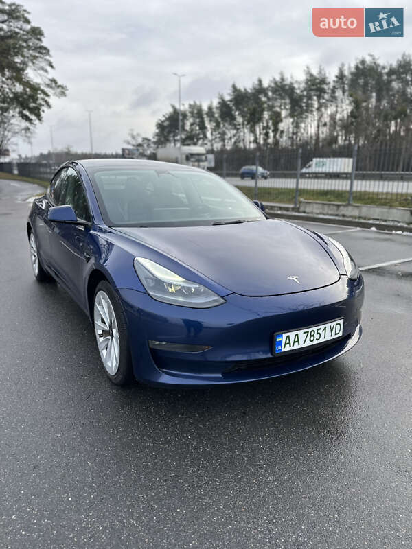 Седан Tesla Model 3 2022 в Киеве фото 3 Седан Tesla Model 3 2022 в Киеве