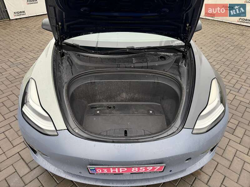 Седан Tesla Model 3 2019 в Луцке фото 9 Седан Tesla Model 3 2019 в Луцке