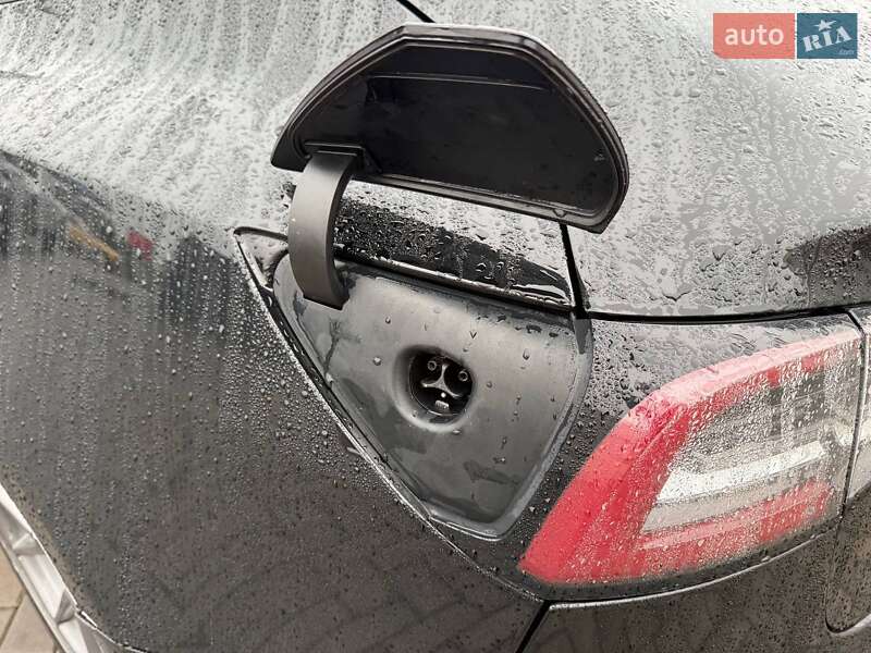 Седан Tesla Model 3 2021 в Луцке фото 11 Седан Tesla Model 3 2021 в Луцке